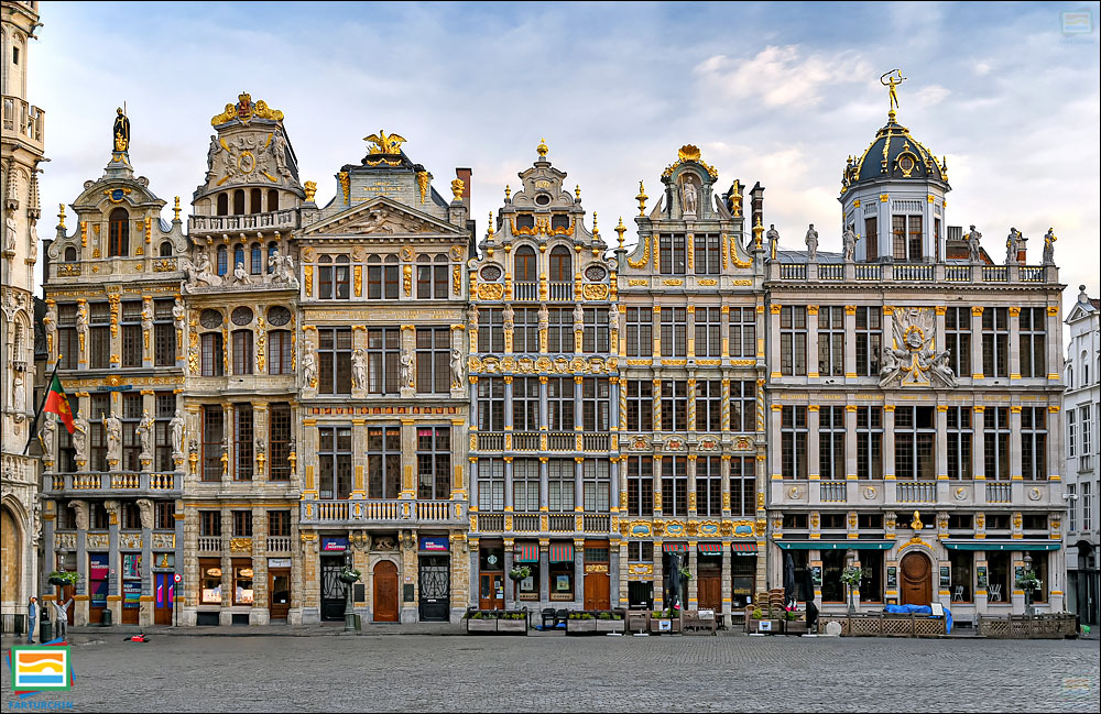 خانه‌های گراند پلاس - میراث بلژیک