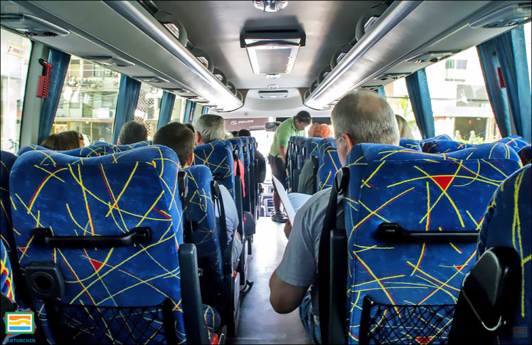داستان کوتاه مسافر اتوبوس