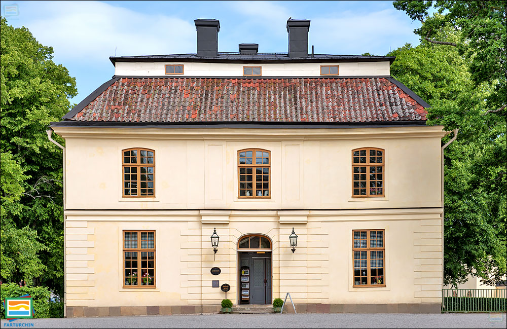 کاخ دروتنینگهلم - میراث سوئد