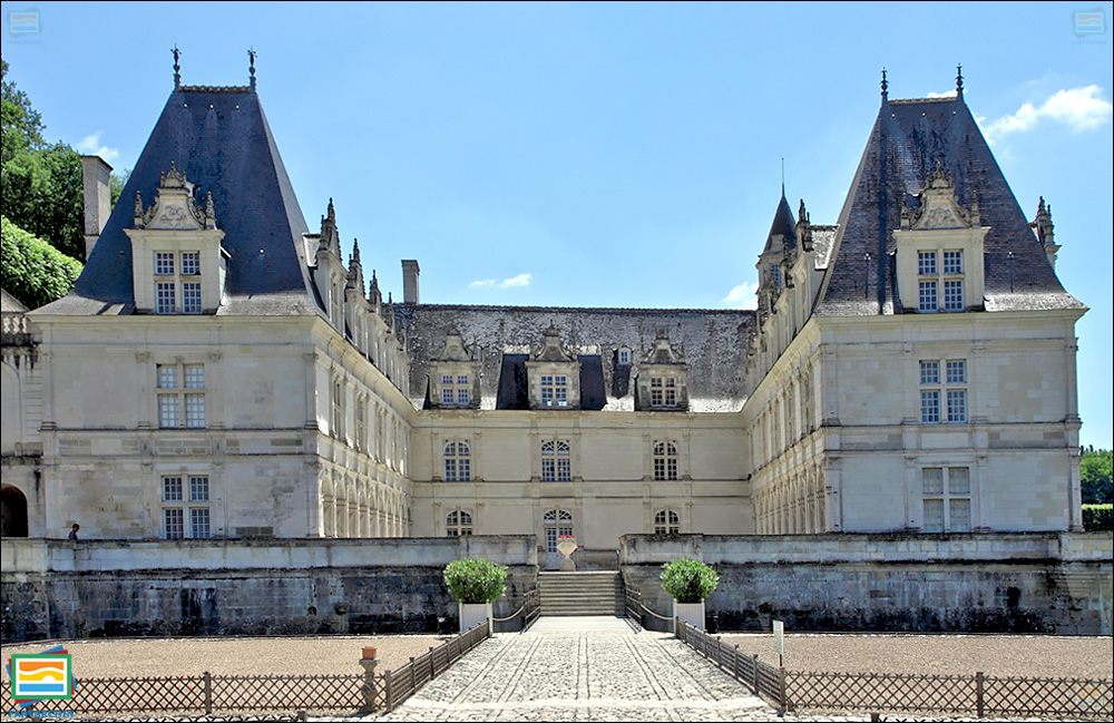 قلعه‌ی ویلاندری - میراث فرانسه